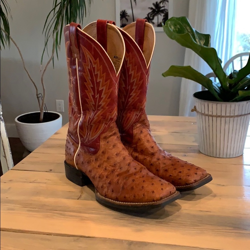 Ariat ostrich square toe cowboy boots